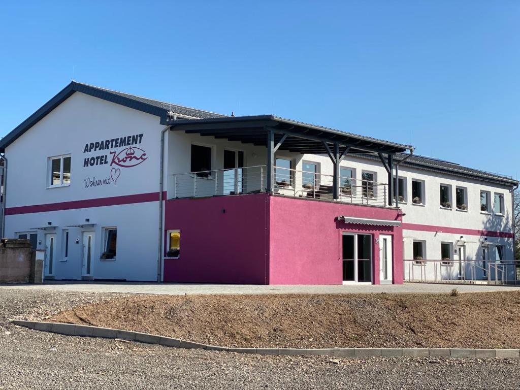 Apartmenthaus Krone Wohnen Mit Herz 벡스바흐 외부 사진