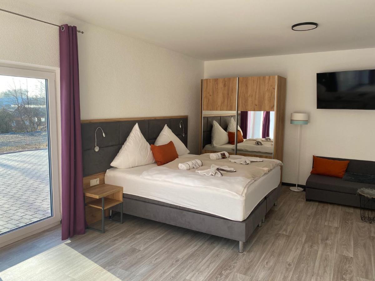 Apartmenthaus Krone Wohnen Mit Herz 벡스바흐 외부 사진