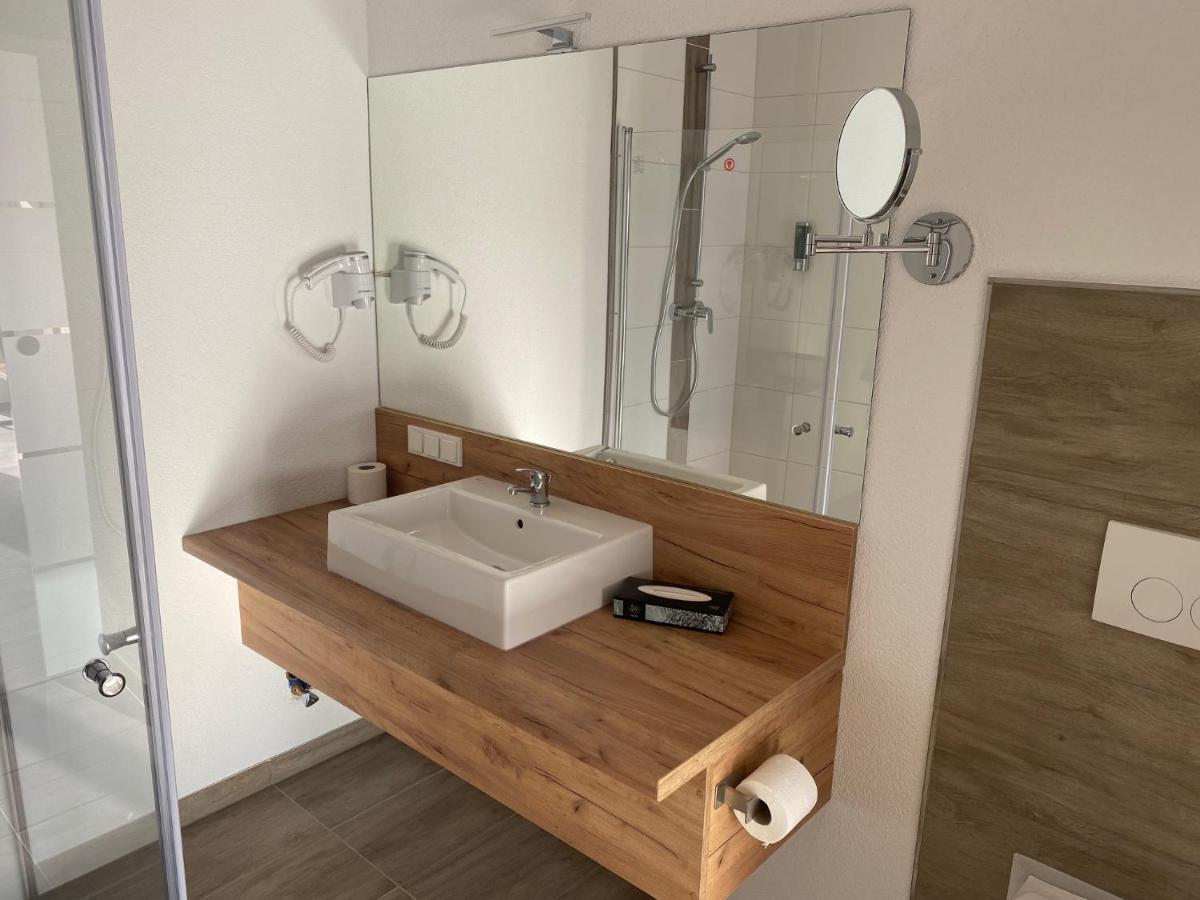 Apartmenthaus Krone Wohnen Mit Herz 벡스바흐 외부 사진